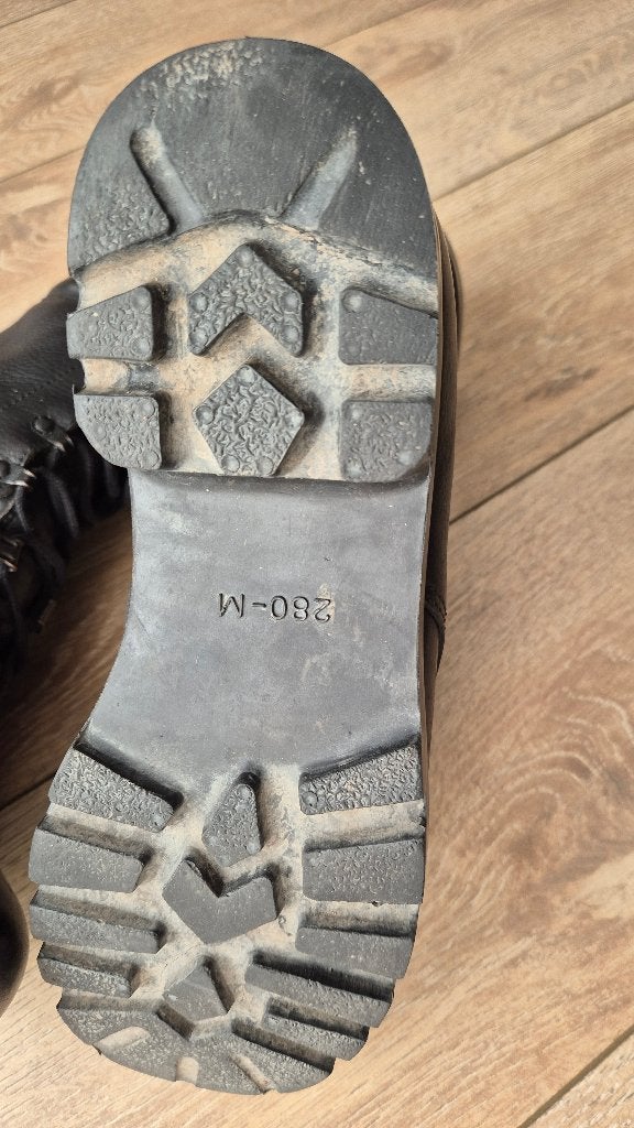 legerkisten ZGAN, Ophalen, Zo goed als nieuw, Zwart, Boots