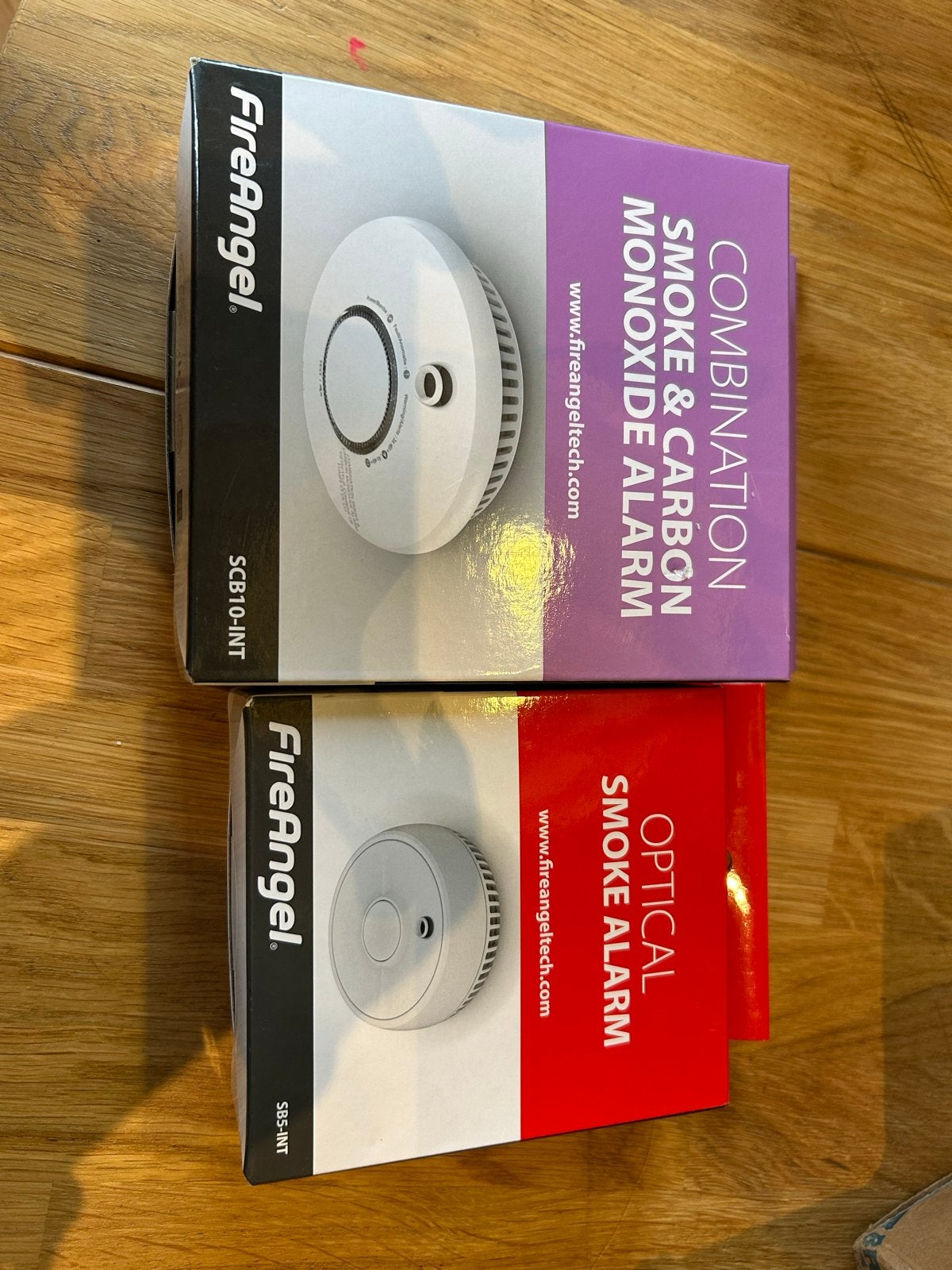 Twee nieuwe FireAngel rookmelders (koolmonoxide & optisch), Ophalen of Verzenden, Nieuw, Detector, Sensor of Melder, Rook
