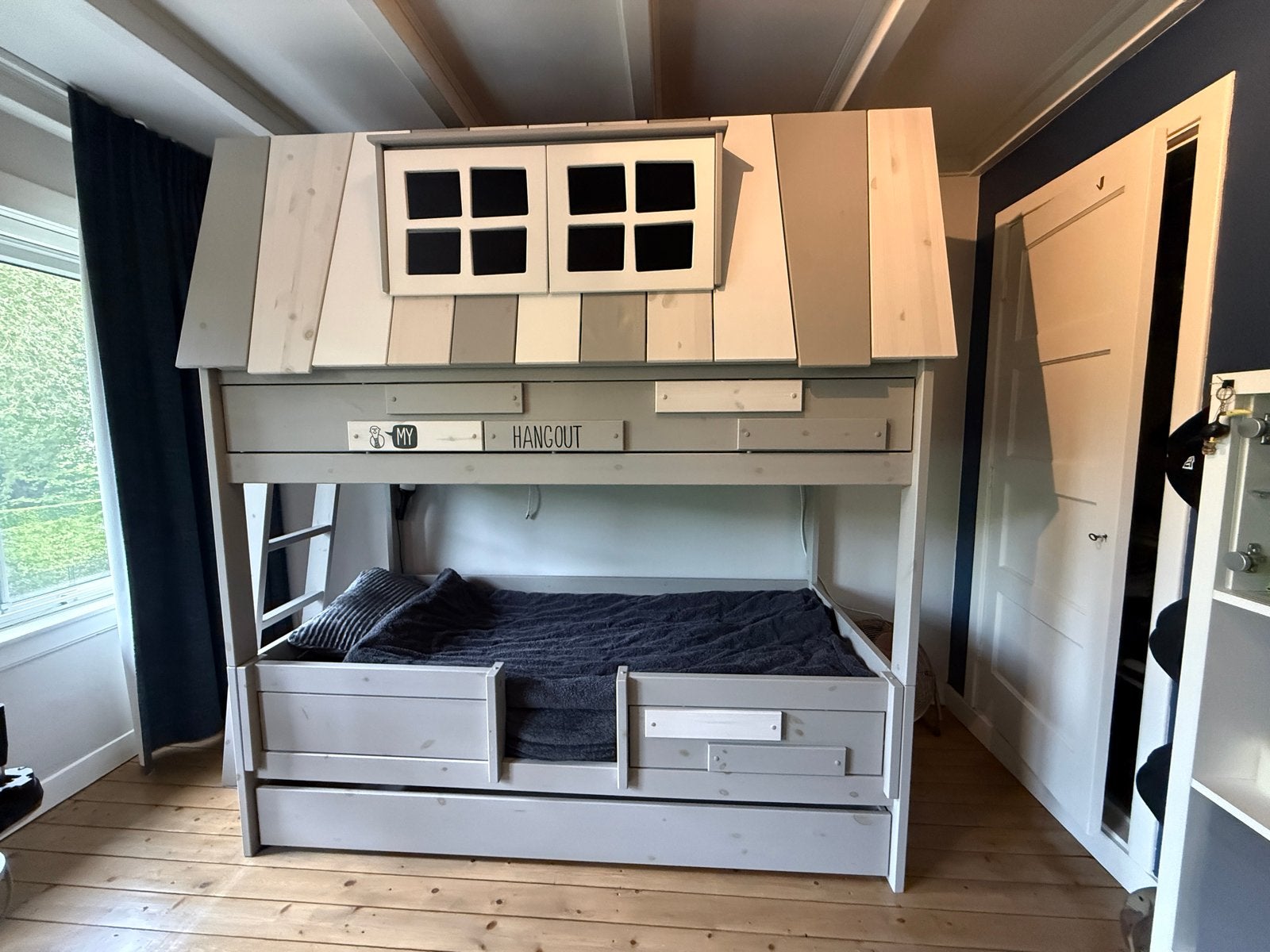 Lifetime Hangout stapelbed met uitschuifbed, Kinderen en Baby's, Kinderkamer | Bedden, Zo goed als nieuw, 180 cm of meer, 100 cm of meer