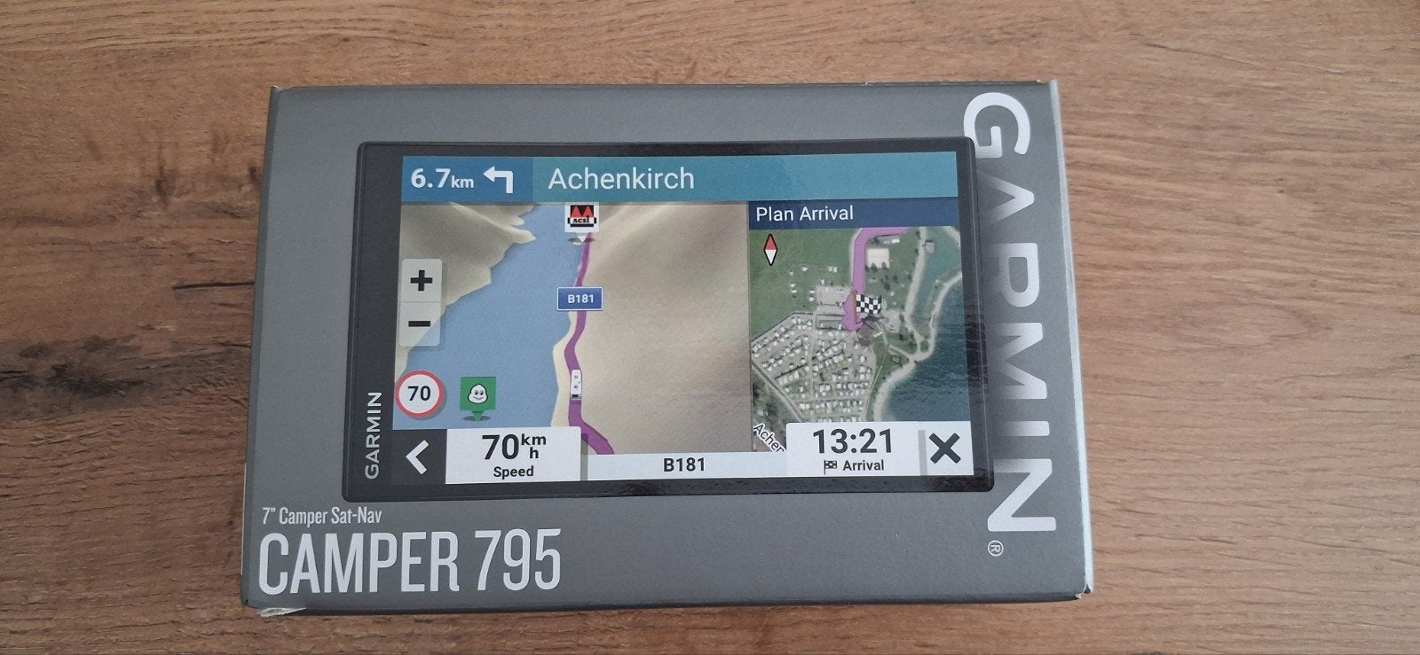 Garmin camper 795, 7inch campernavigatie, Ophalen, Zo goed als nieuw