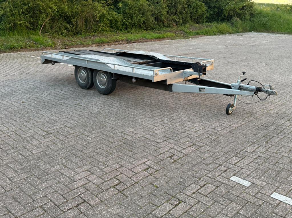 Auto ambulance, Ophalen, Gebruikt