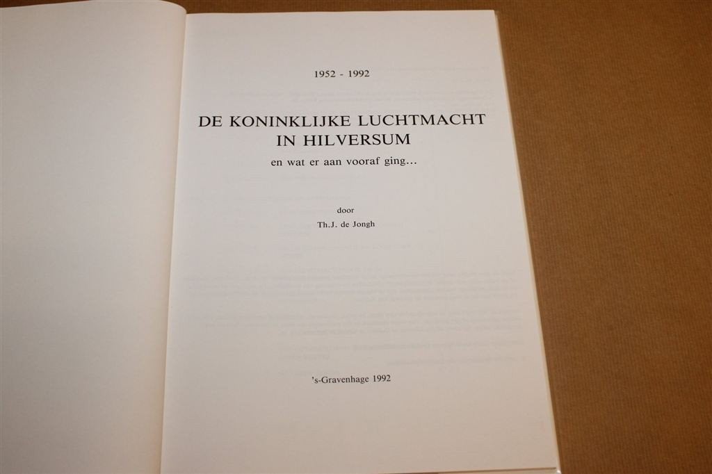 Koninklijke Luchtmacht in Hilversum — KLu 1952-1992, Schaalmodel, -, -, Ophalen of Verzenden