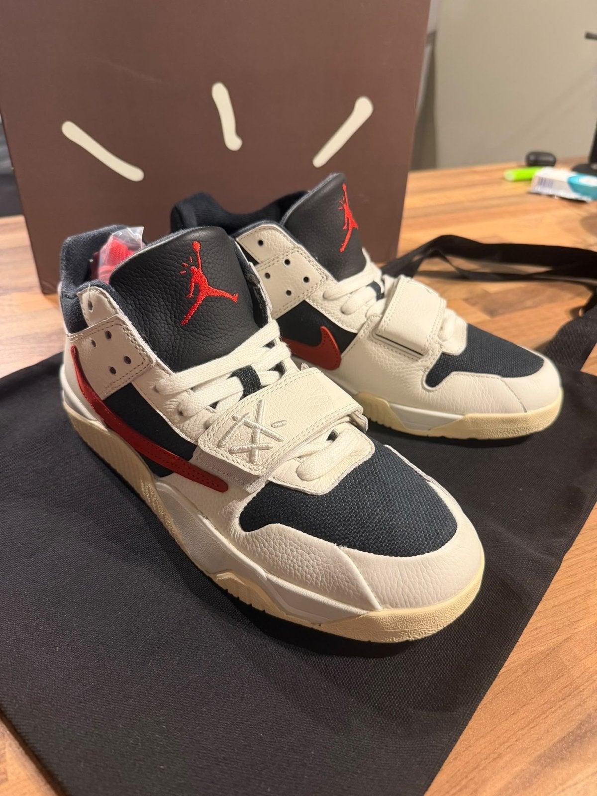 Jordan Jumpman Jack TR Travis Scott Sail -Nieuw- Maat 44.5-, Kleding | Heren, Ophalen of Verzenden, Nieuw, Wit, Sneakers of Gympen