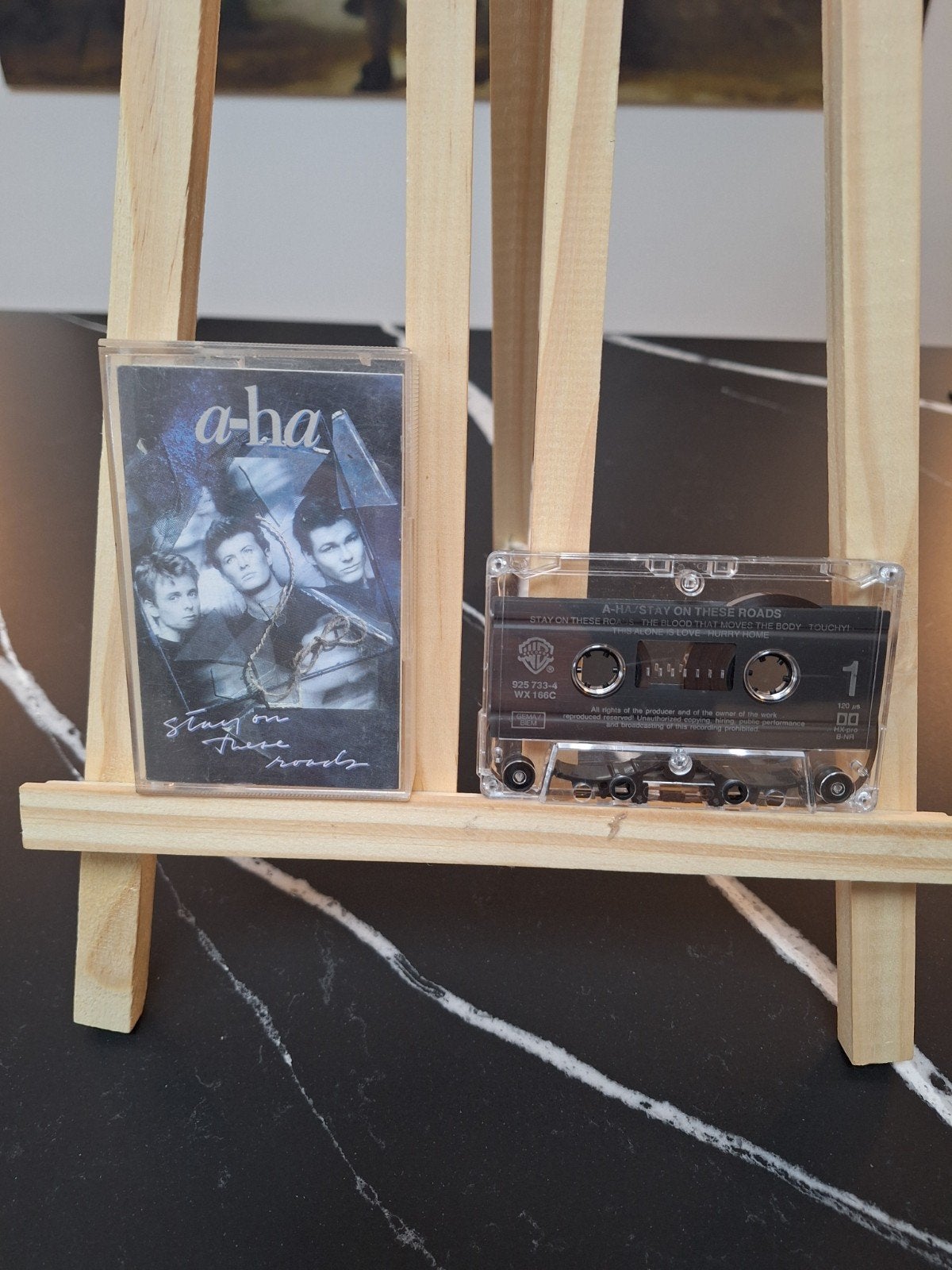 A-ha - Stay on These Roads (Cassette), Gebruikt, 1 bandje, Ophalen of Verzenden, Origineel