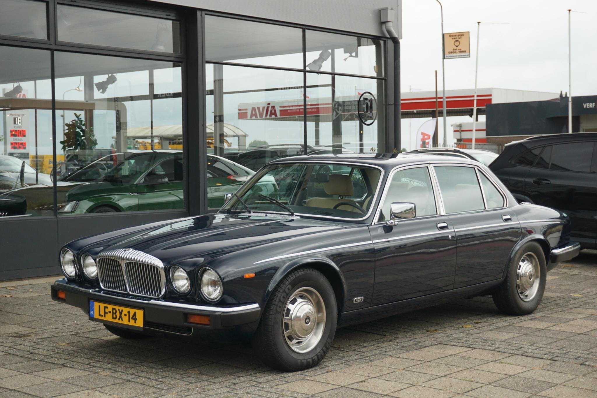 Daimler Double Six 5.3 V12 VandenPlas, Automaat, Achterwielaandrijving, Gebruikt, Huisgarantie