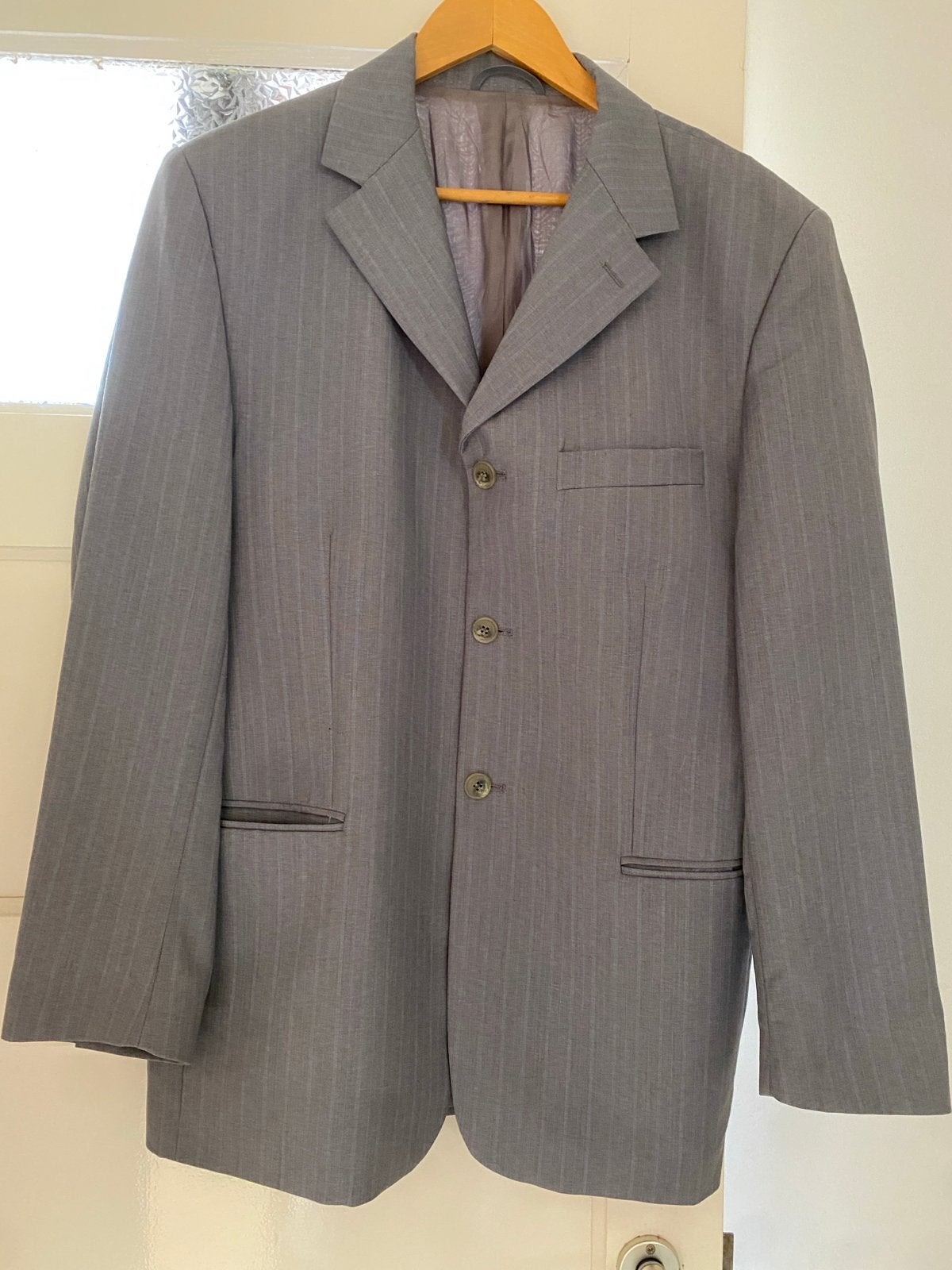 Grijs gestreept colbert van 100% wol, Kleding | Heren, Kostuums en Colberts, Ophalen of Verzenden, Gedragen, Maat 52/54 (L), Grijs