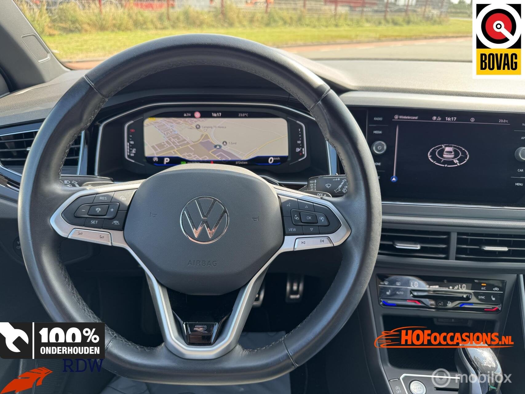 Volkswagen Taigo 1.5 TSI R-Line IQ-LIGHT/VIRTUAL/CARPLAY/KEY, Dealer onderhouden, 4 cilinders, 1192 kg, Wit