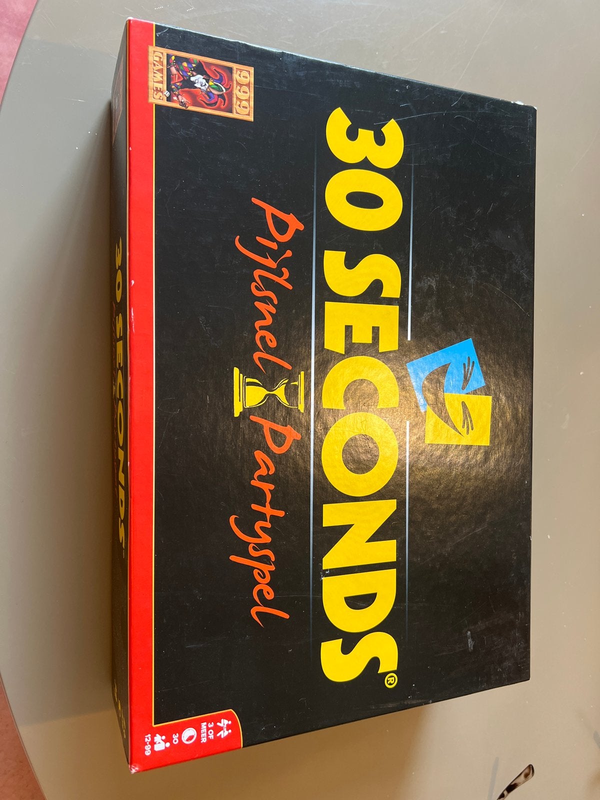 30 Seconds Partygame - Snel en Leuk Gezelschapsspel, Drie of vier spelers, Ophalen of Verzenden, Zo goed als nieuw