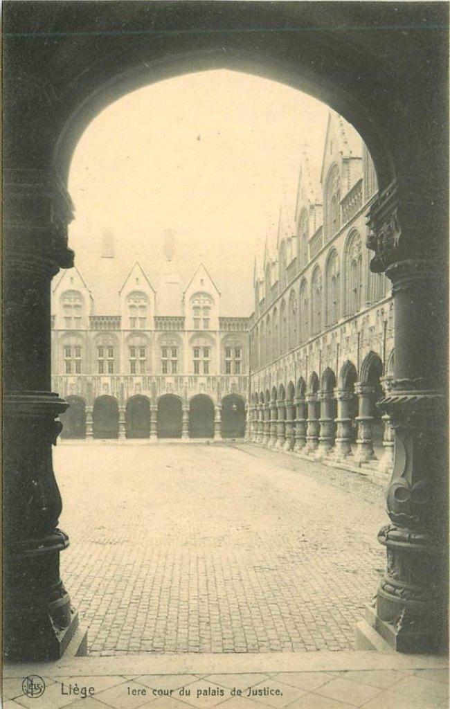 381-337-017 Liege lere cour du palais de Justice, Verzenden, Voor 1920, Overig Europa