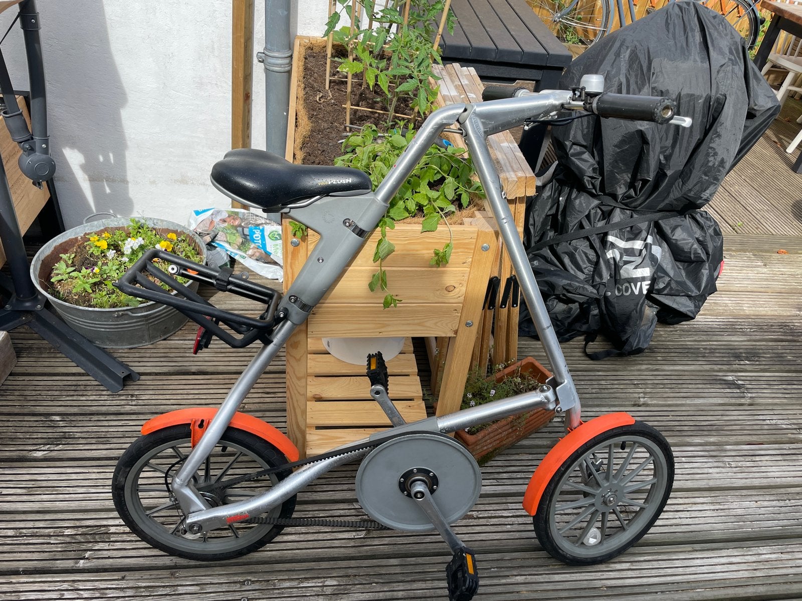 Strida vouwfiets, Fietsen en Brommers, Fietsen | Vouwfietsen, Ophalen, Zo goed als nieuw