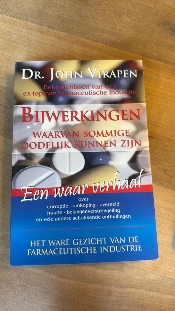 John Virapen - Bijwerkingen, Boeken, Wetenschap, Zo goed als nieuw, Natuurwetenschap, Ophalen of Verzenden