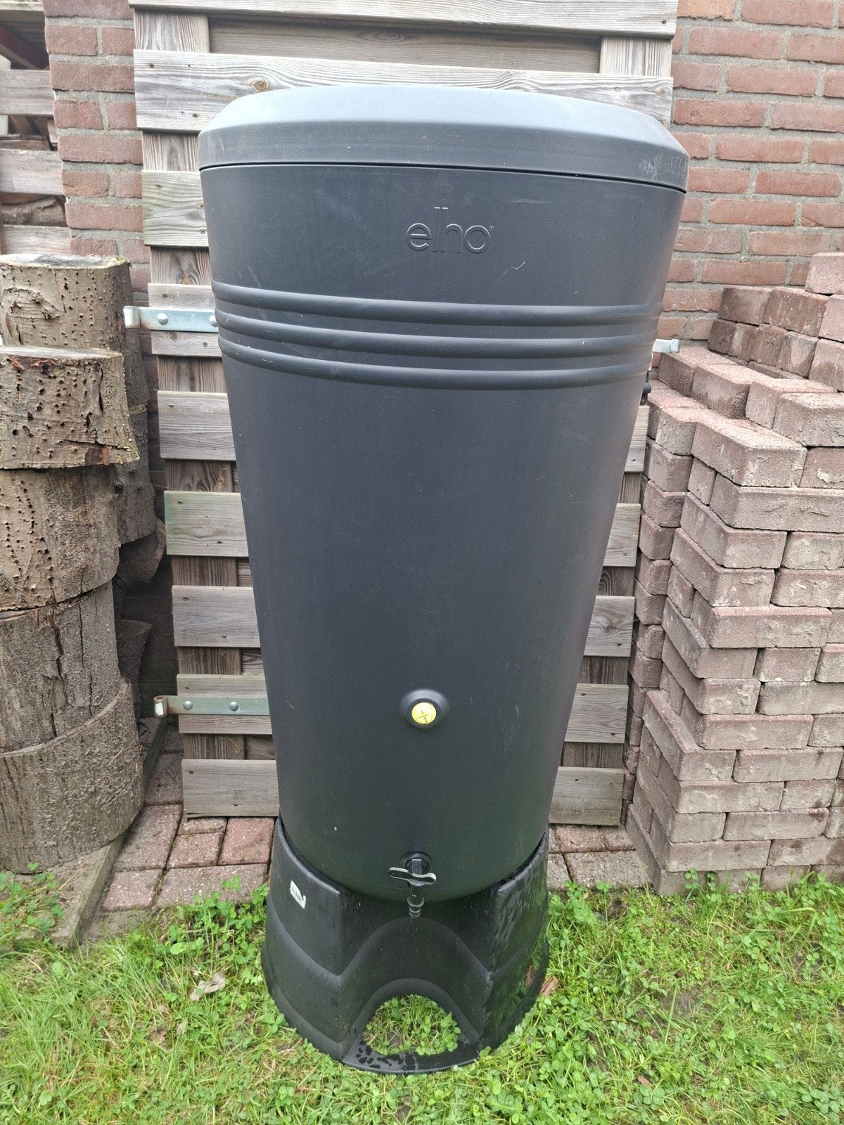 Elho Regenton 200 liter, Ophalen, Kunststof, Met kraantje, 150 liter of meer
