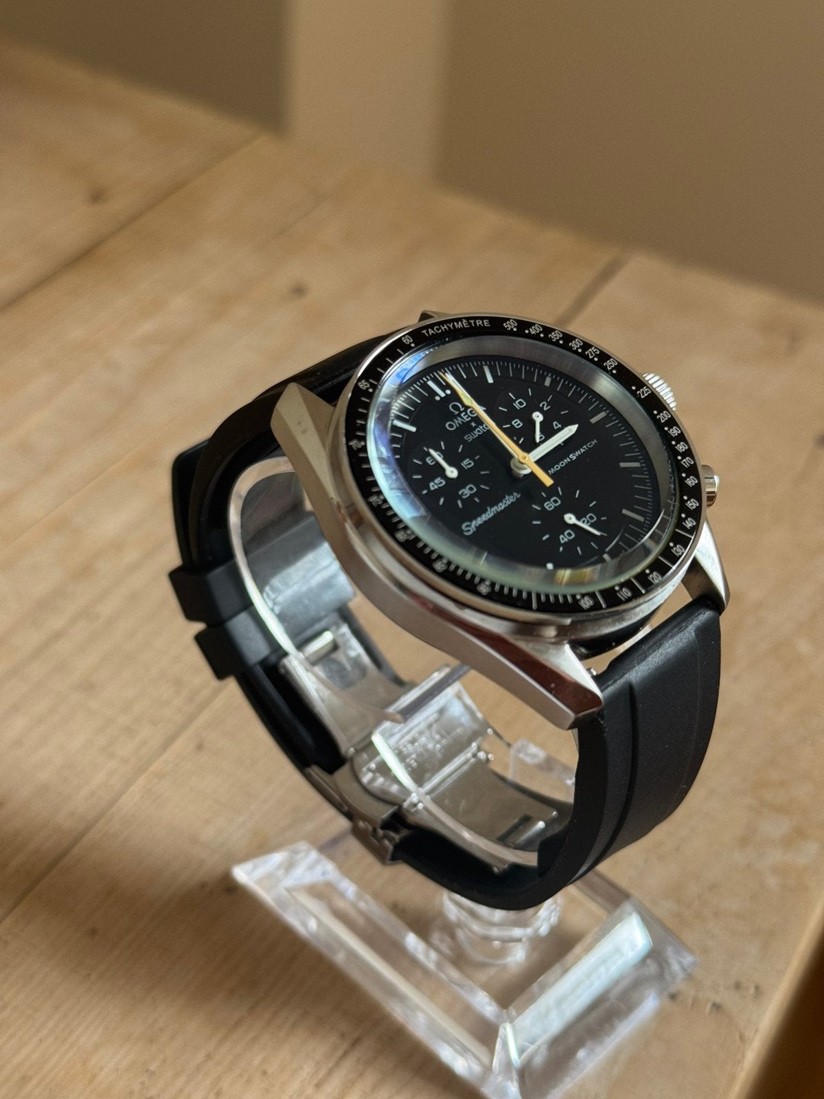 Omega x Swatch MoonSwatch M to the Moon – Metal Case Mod, Ophalen of Verzenden, Zo goed als nieuw, Kunststof, Omega