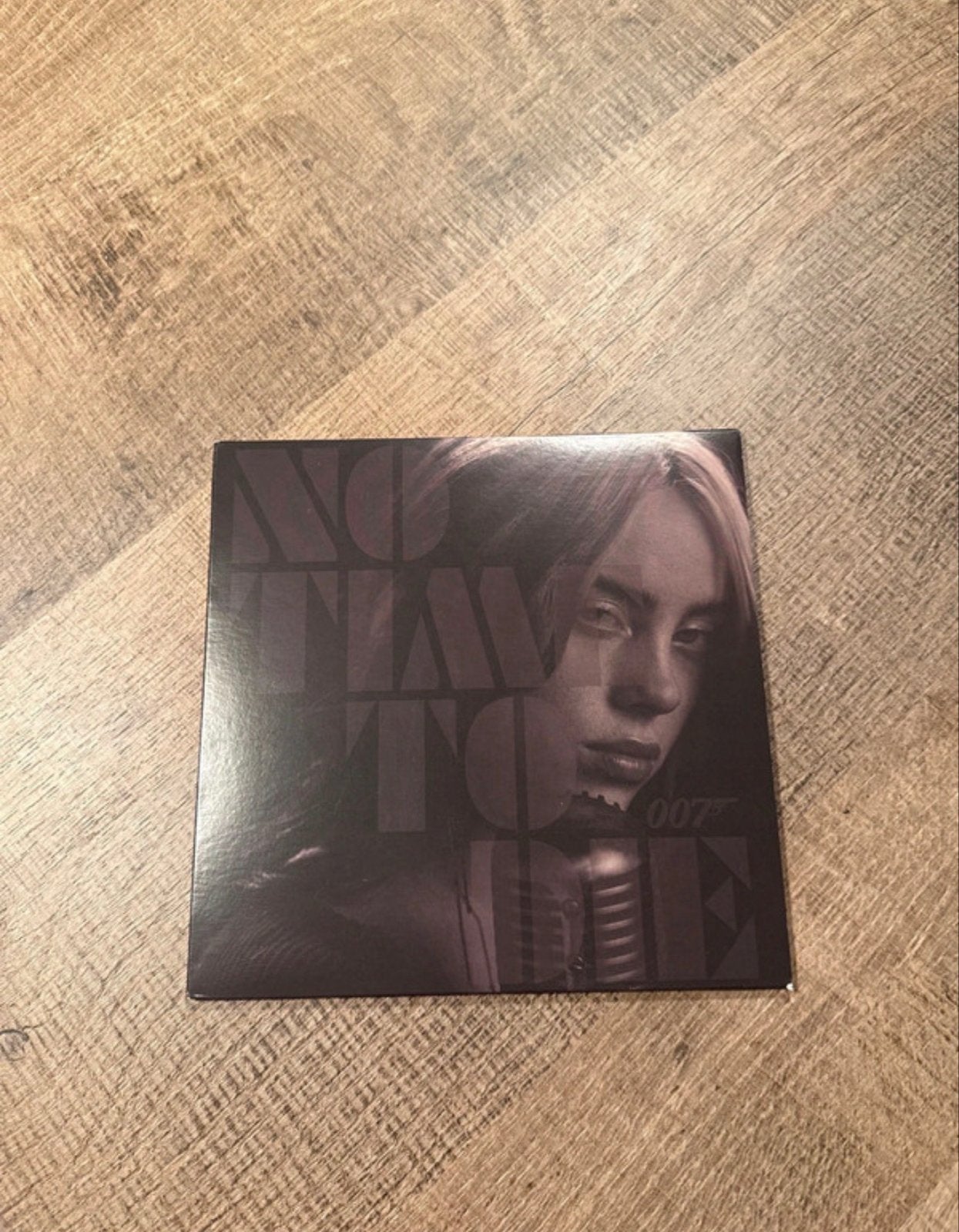 Billie Eilish - No Time To Die 7 inch Single, 7 inch, Single, 2020 tot heden, Zo goed als nieuw