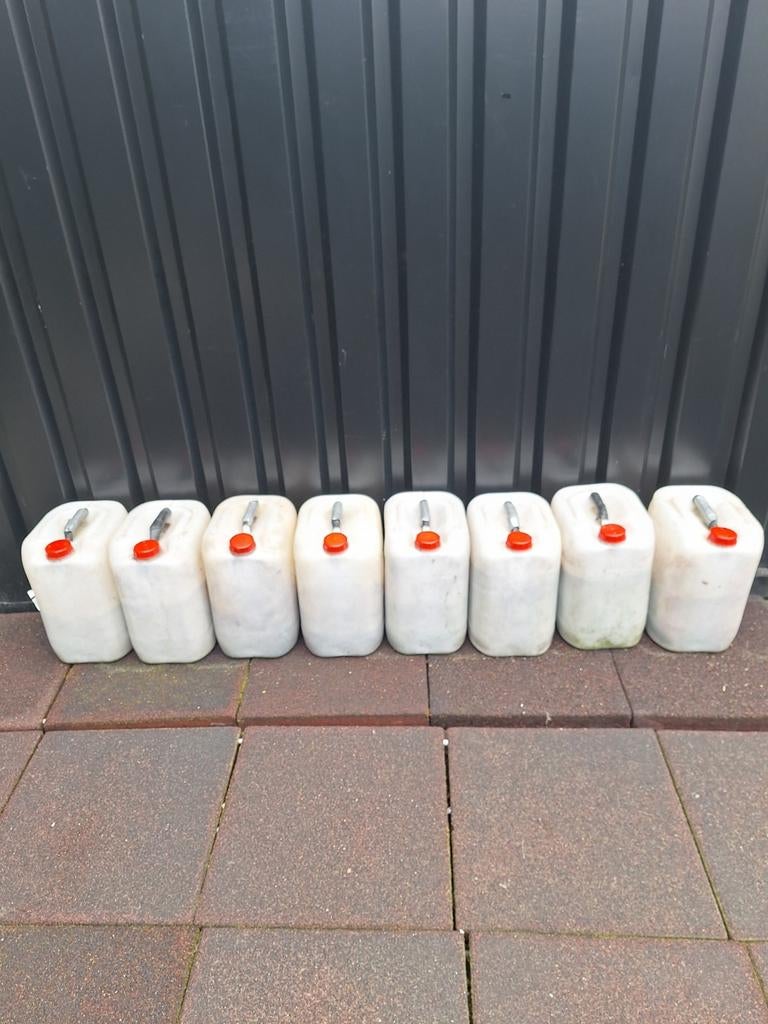 Jerrycans, Minder dan 75 liter, Ophalen