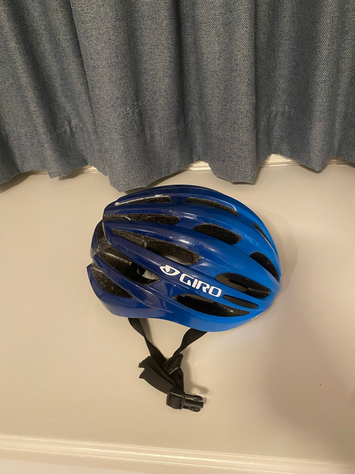 Giro fietshelm - Maat L, Fietsen en Brommers, Ophalen of Verzenden, Gebruikt, L, Heer of Dame