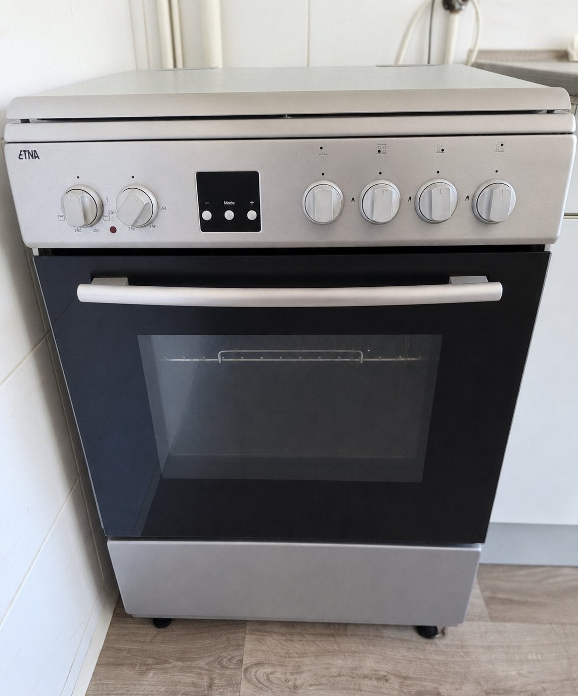 GERESERVEERD! Etna gasfornuis met electrische oven, Witgoed en Apparatuur, Fornuizen, Ophalen, 60 cm of meer, 4 kookzones, Zo goed als nieuw
