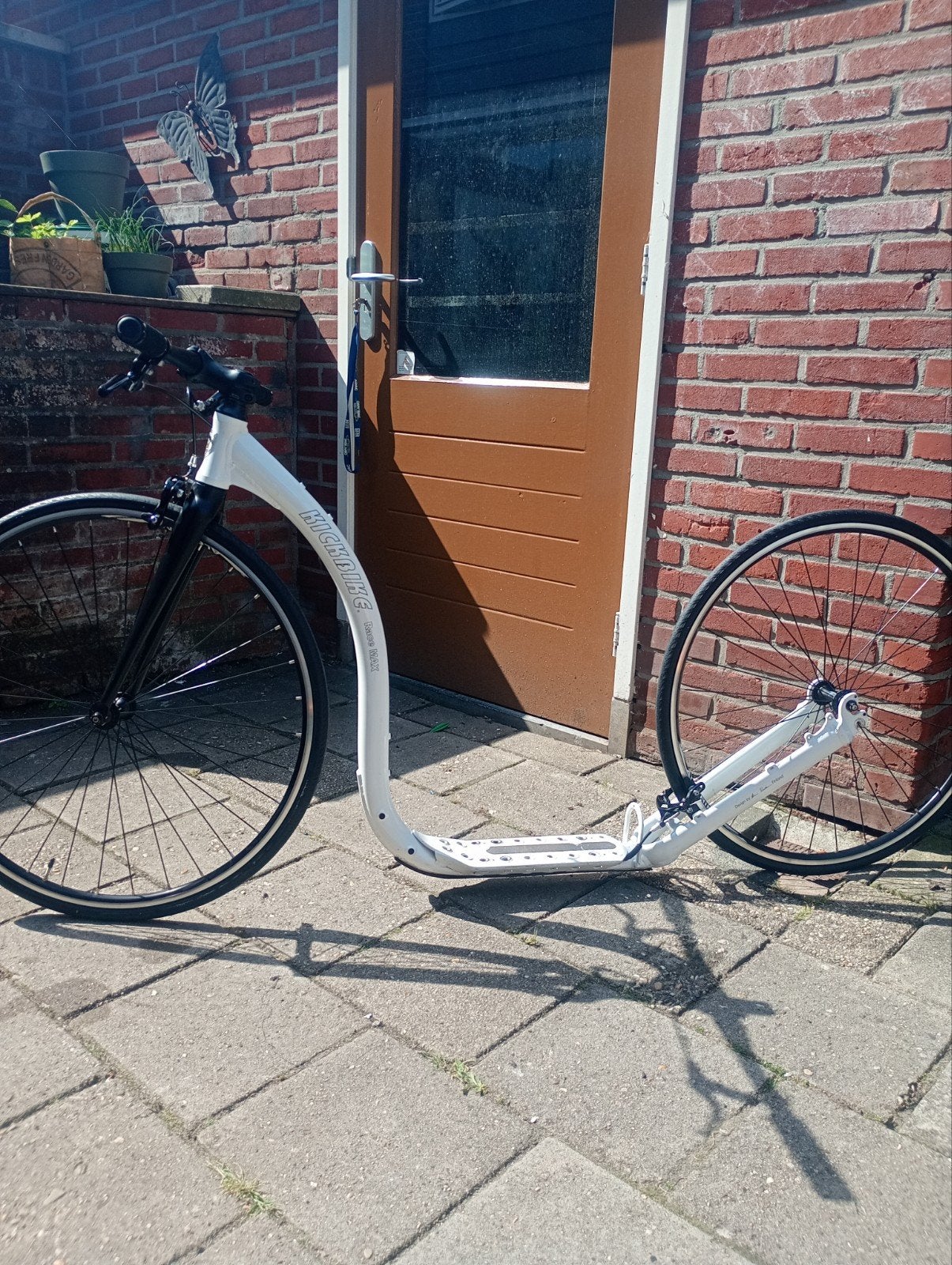 Kickbike Racemax 28-28, mooie witte lichte race step., Ophalen, Zo goed als nieuw, Kickbike, Kickbike Race Max