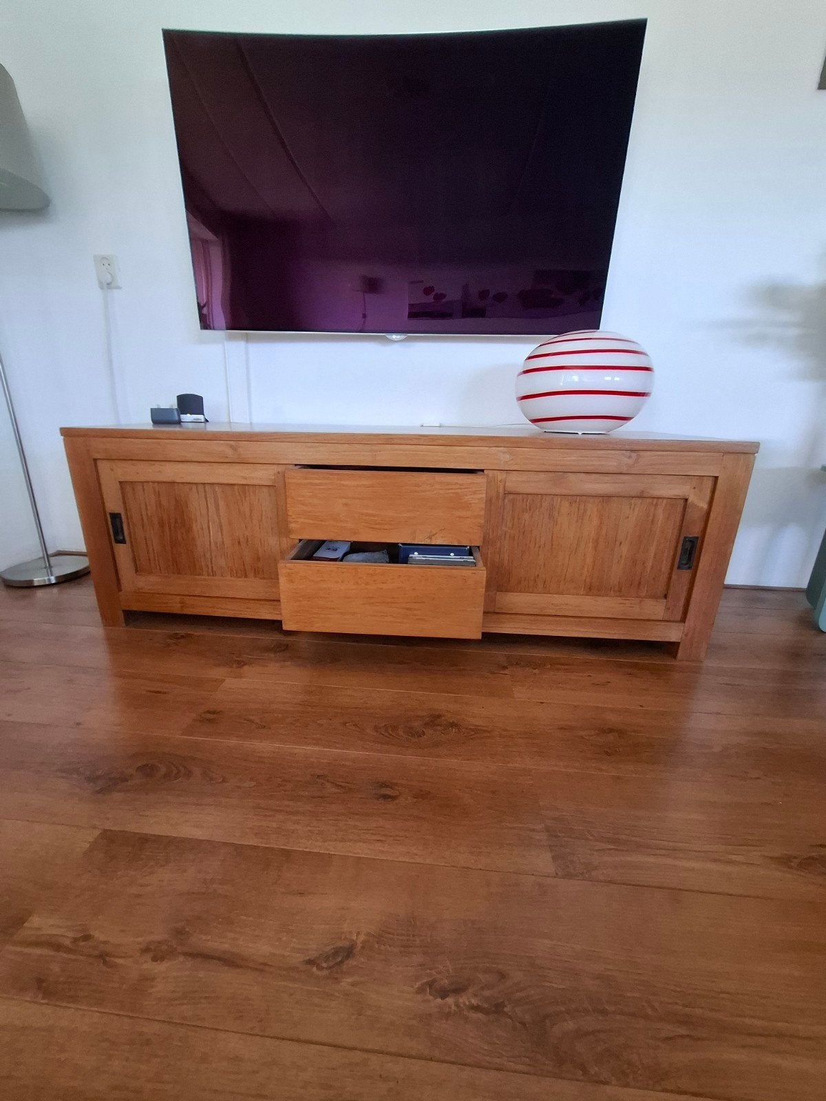 TV meubel massief teak hout, Ophalen, 150 tot 200 cm, Zo goed als nieuw, Minder dan 100 cm