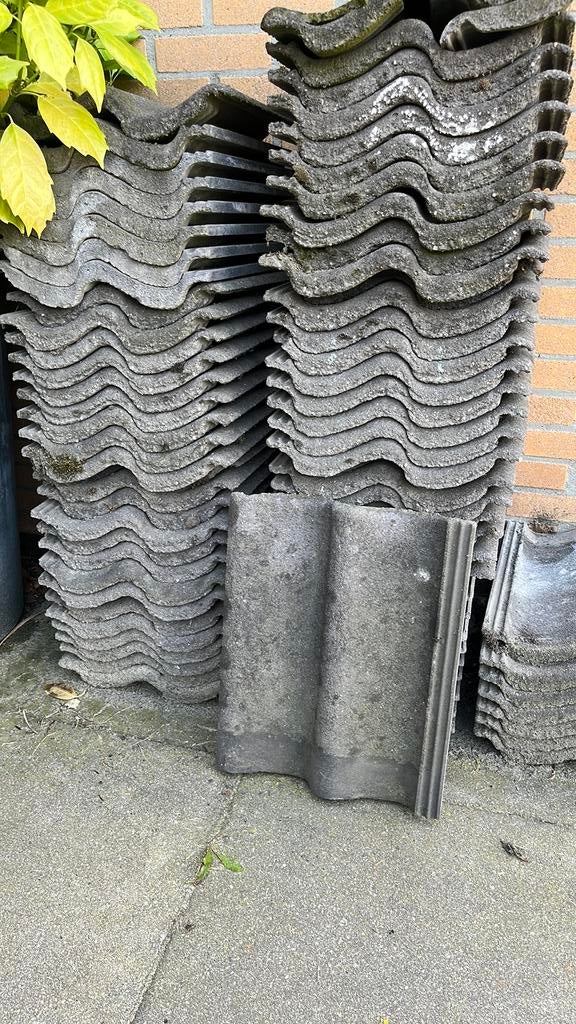 Dakpannen, Doe-het-zelf en Verbouw, Dakpannen en Dakbedekking, Ophalen, Gebruikt, Steen of Klei, 5 tot 10 m²