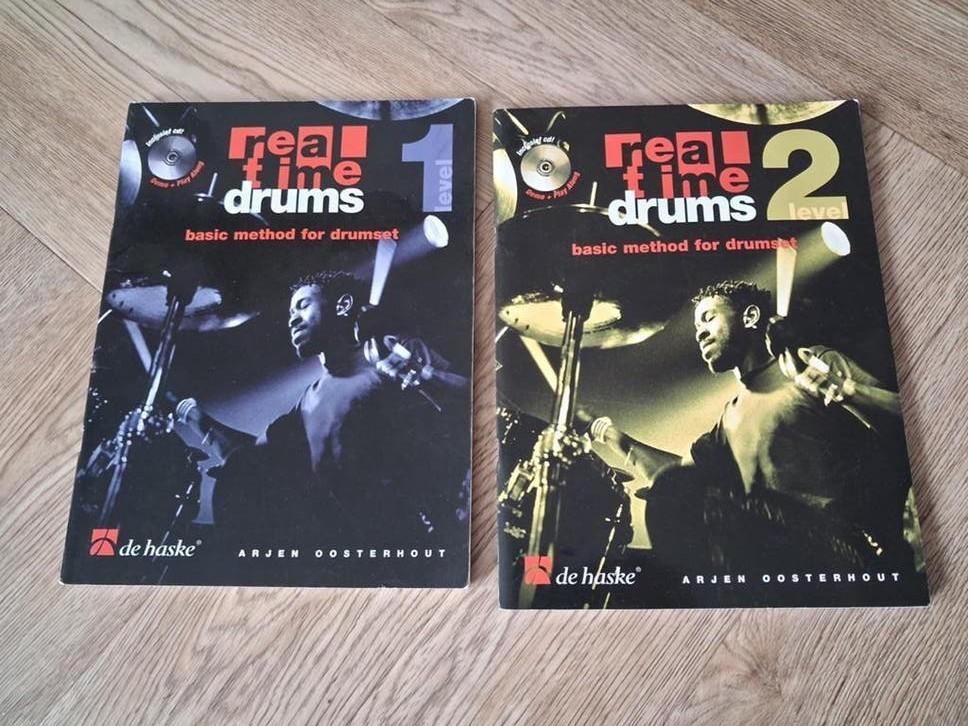Real Time Drums boeken 1 en 2 - Basic method for drumset, Ophalen of Verzenden, Zo goed als nieuw, Instrument, Arjen Oosterhout