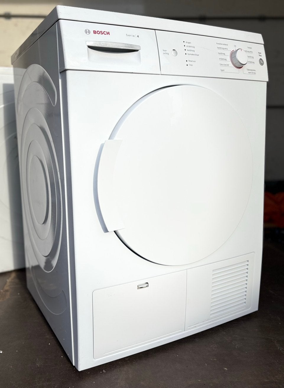 In NIEUWSTAAT Bosch serie 4 condensdroger 3 maand garantie, Ophalen, Overige typen, 8 tot 10 kg, Zo goed als nieuw