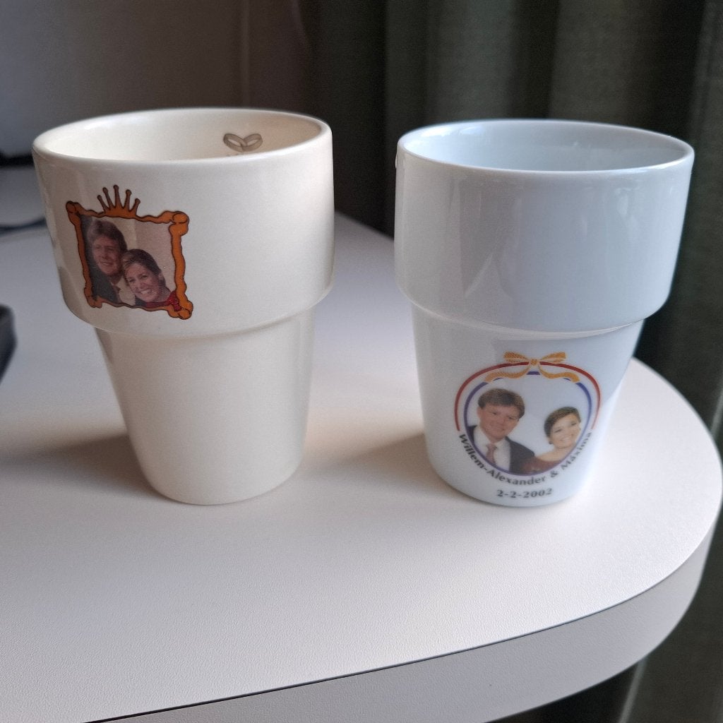 bekers huwelijk Alexander en Maxima, Verzamelen, Ophalen of Verzenden, Zo goed als nieuw, Nederland, Servies