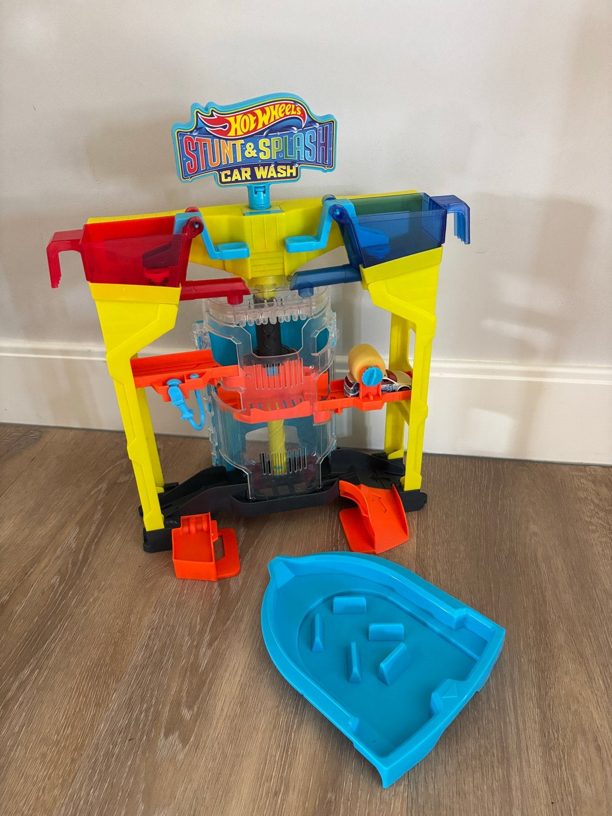 Hot Wheels Stunt & Splash Car Wash Speelset, Ophalen of Verzenden, Zo goed als nieuw