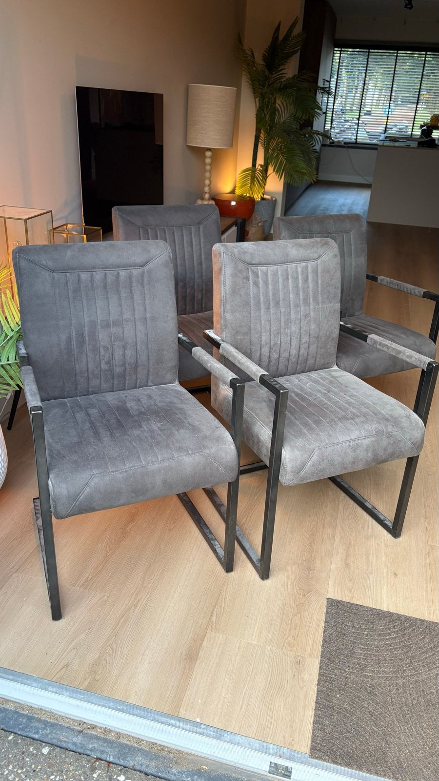 Set van 4 Parantino stoelen van Pronto - Zeer goede staat, Ophalen, Gebruikt, Vier, Metaal
