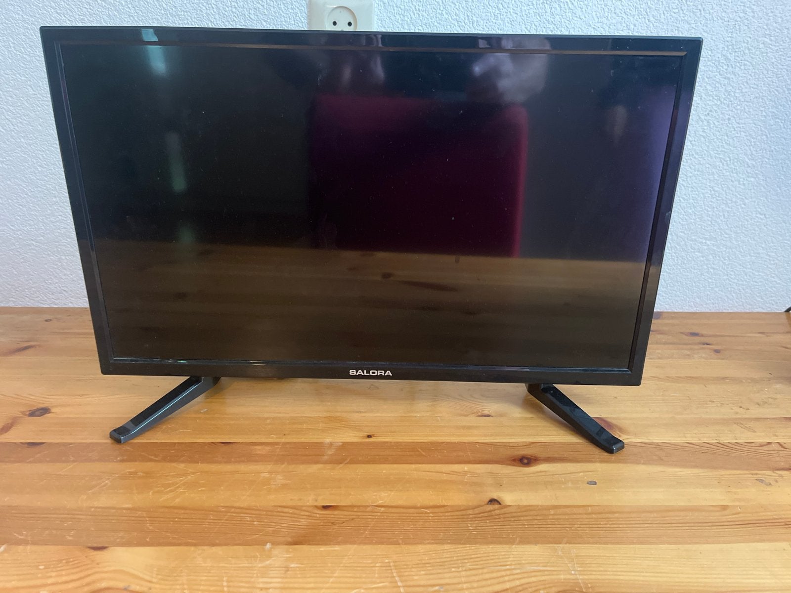 Salora 22 inch Full HD LED TV - BENTE22A2111, Audio, Tv en Foto, 50 Hz, 40 tot 60 cm, Full HD (1080p), Ophalen