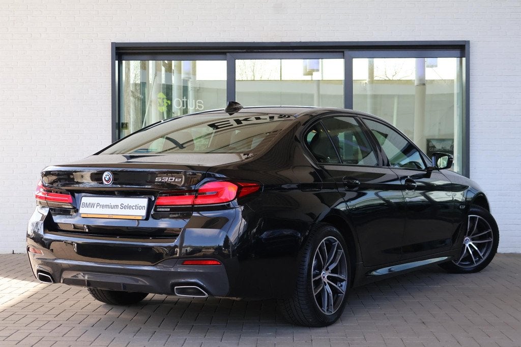 BMW 5-serie 530e Business Edition Plus | M Sportpakket | HiF, Auto's, BMW, 1998 cc, Achterwielaandrijving, Gebruikt, 4 cilinders