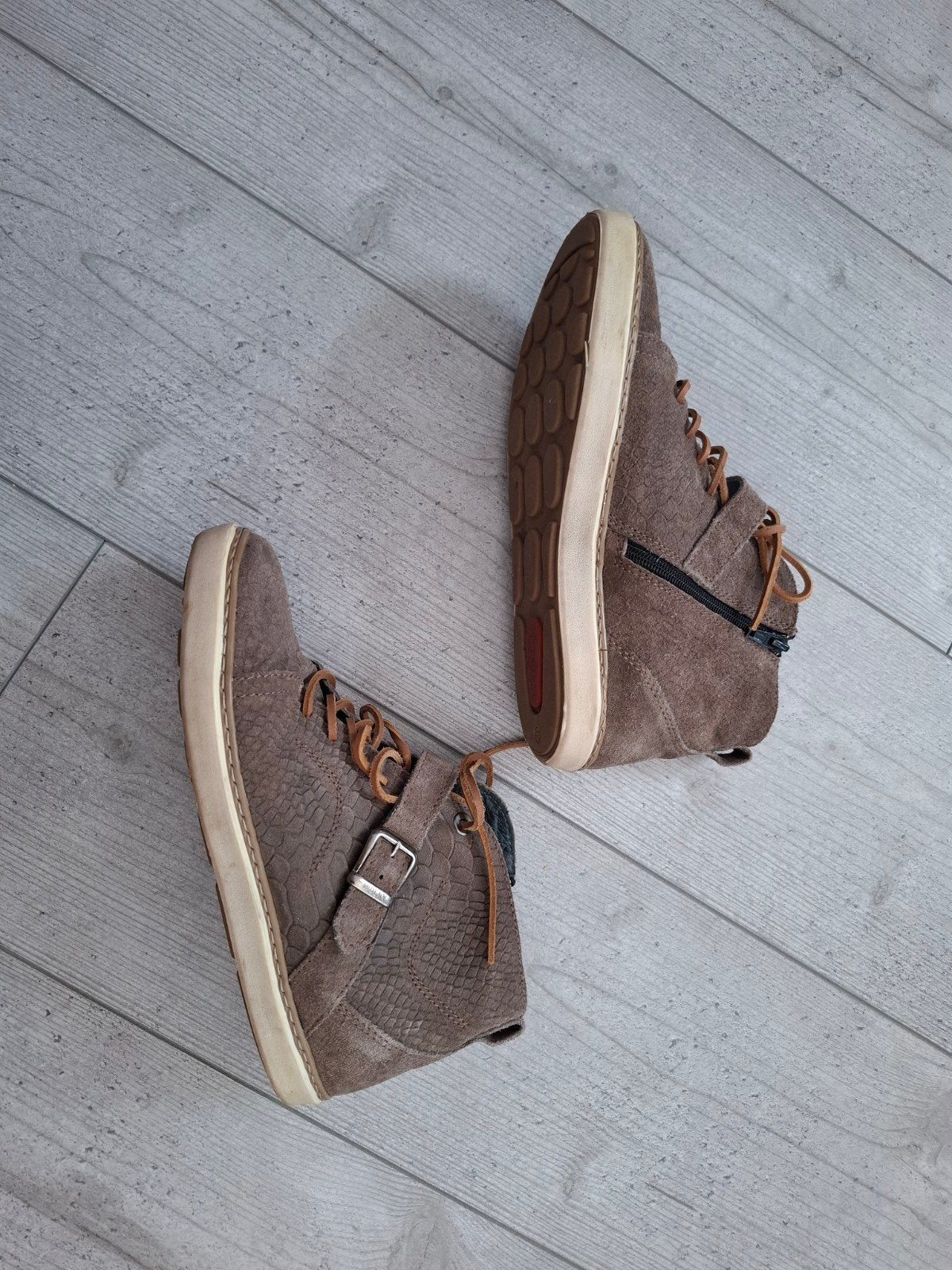 Wolky schoene maat 40 met motief, Wolky, Bruin, Ophalen of Verzenden, Sneakers of Gympen