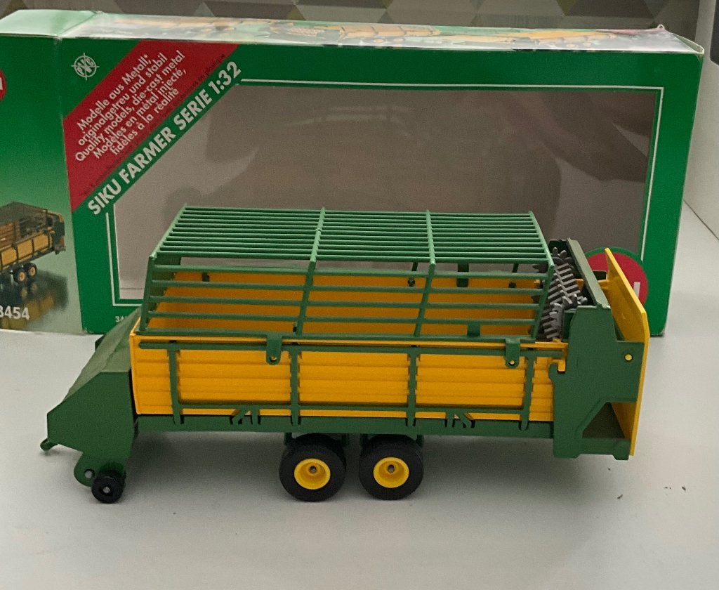 Opraapwagen, Ophalen of Verzenden, Zo goed als nieuw, Tractor of Landbouw, SIKU