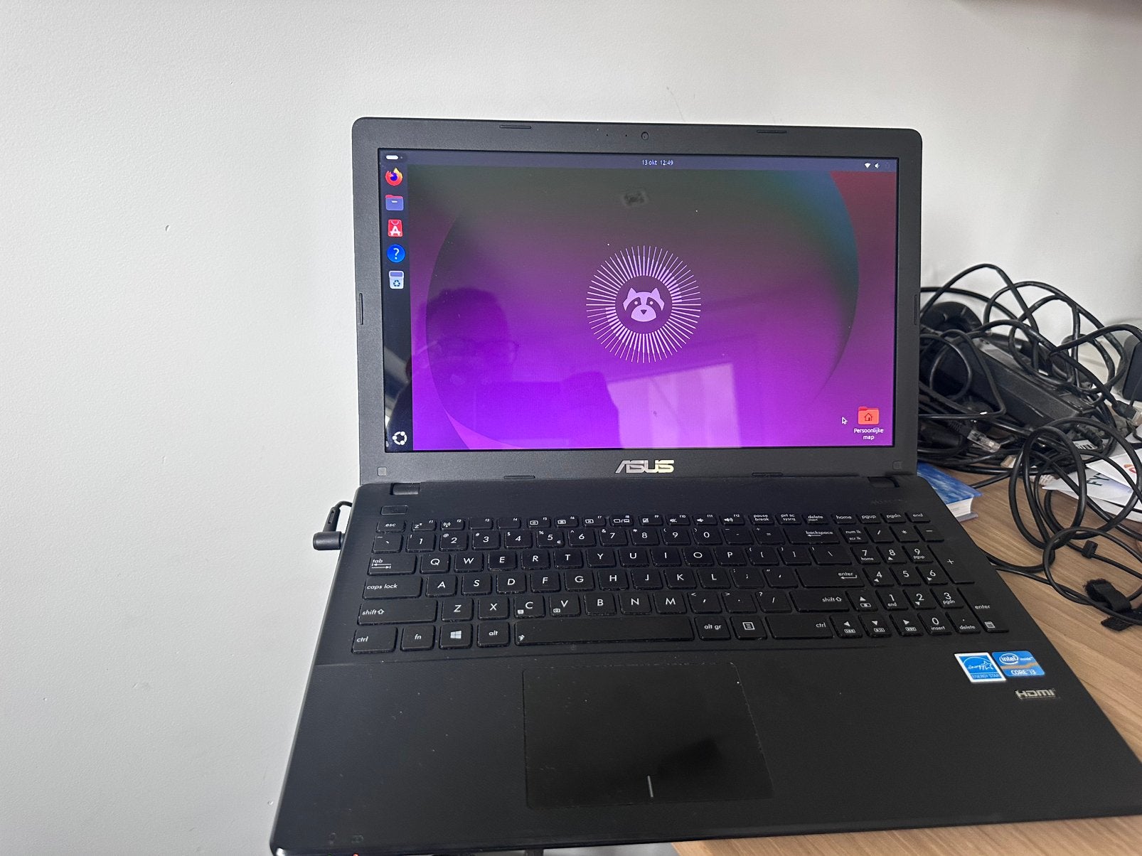 asus x551CA i3, 2 tot 3 Ghz, Asus notebook, Ophalen of Verzenden, Zo goed als nieuw
