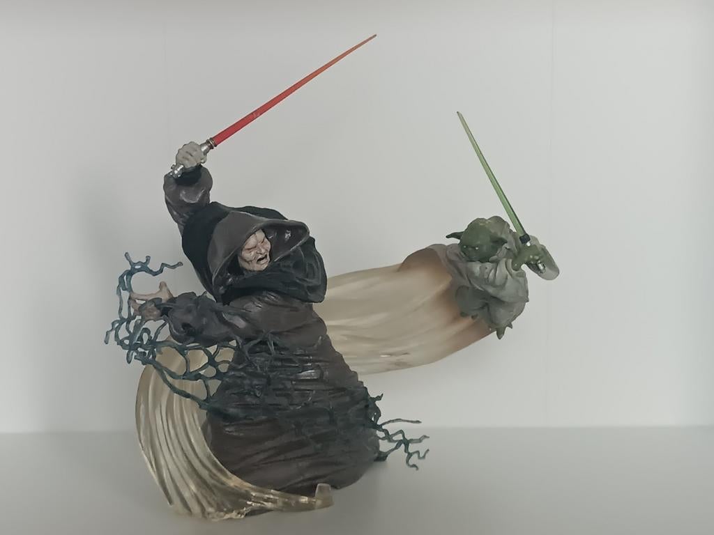 Star Wars Yoda en Darth Sideous beeld, Verzamelen, Star Wars, Ophalen of Verzenden, Zo goed als nieuw, Actiefiguurtje