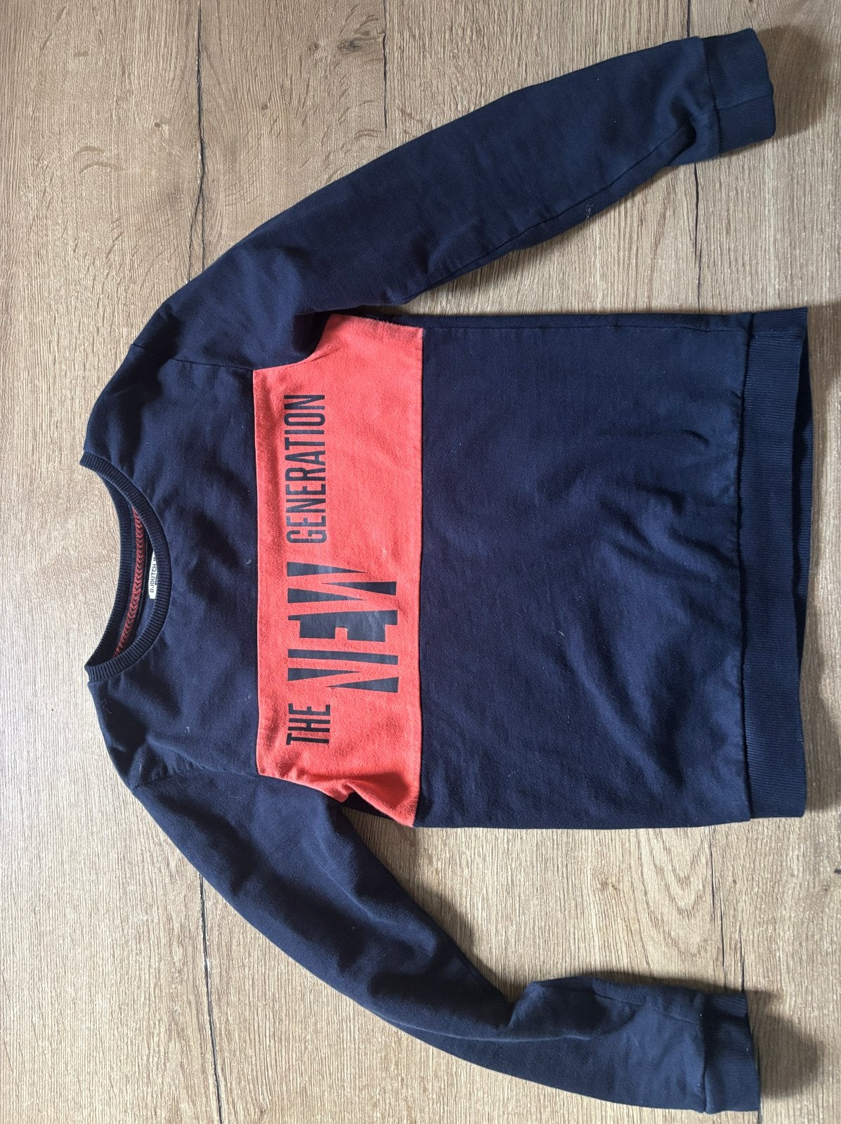 Stoere trui maat 134, Ophalen of Verzenden, Zo goed als nieuw, Jongen