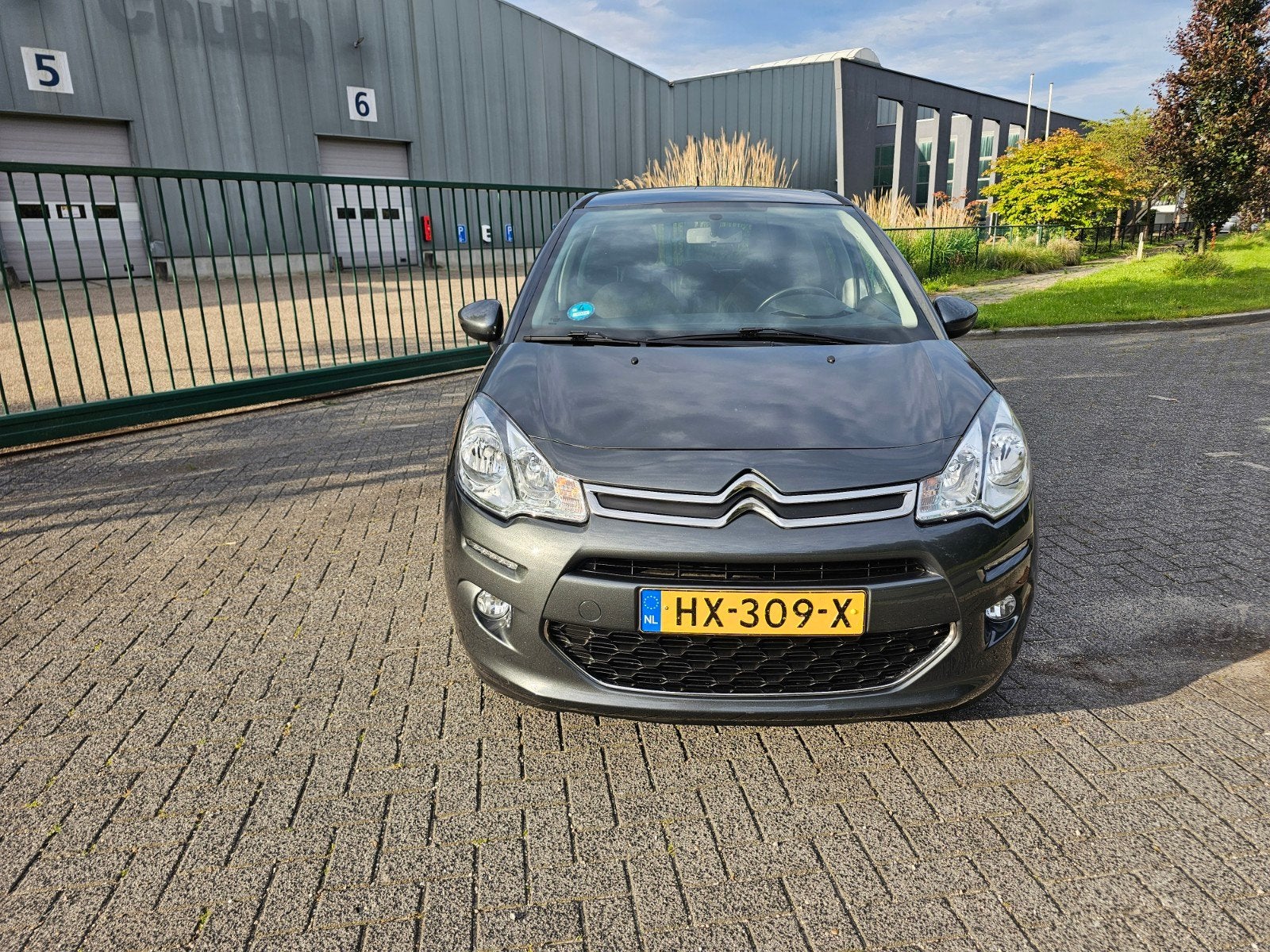 Citroën C3 1.2 Puretech S&S 82pk ETG 2016 Grijs, Auto's, Citroën, Euro 5, Stof, 40 €/maand, 1199 cc
