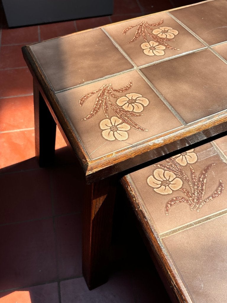 Vintage Mimiset Nesting Tables Hout Keramiek Tegels  CS27152, Ophalen