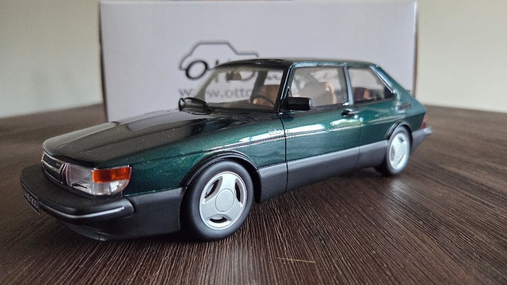 Saab 900 Mk1 Turbo 16v AERO 1984 1/18 Ottomobile OT308, Ophalen of Verzenden, Zo goed als nieuw, Auto, OttOMobile