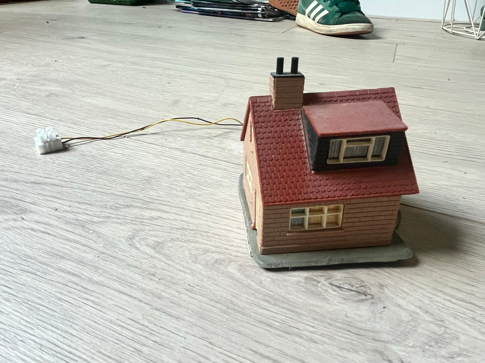 H0 Huisje met verlichting - Modelbouw Gebouw, Ophalen, Gebruikt, Brug, Tunnel of Gebouw