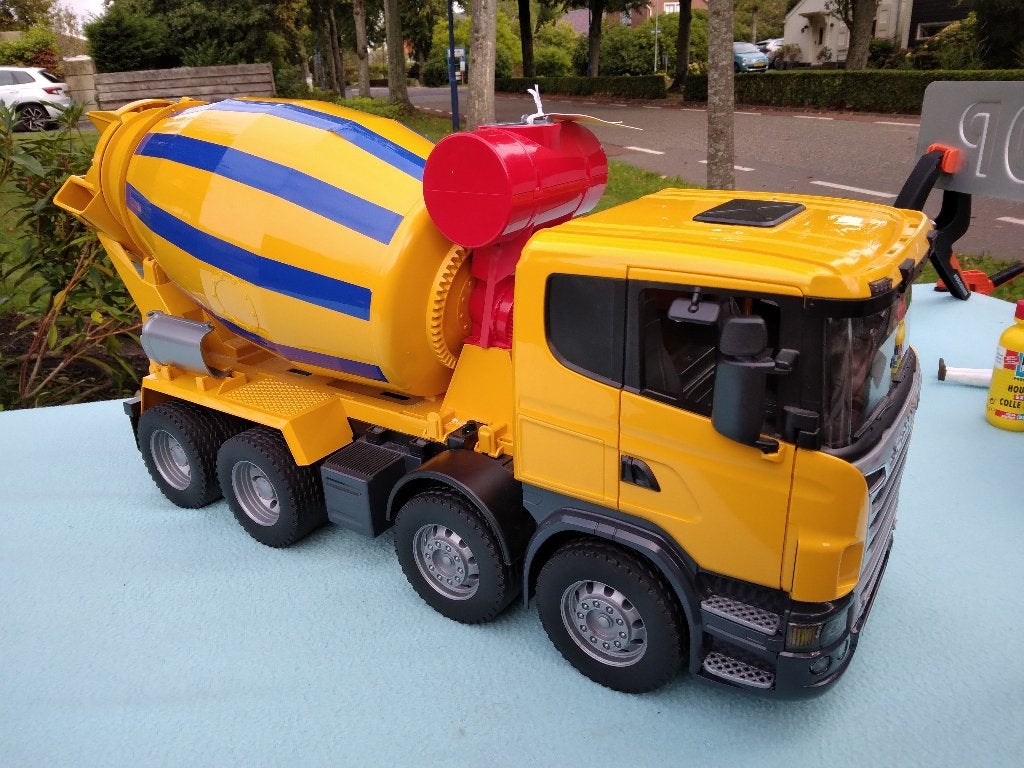BRUDER SCANIA BETONMIXER, Ophalen of Verzenden, Zo goed als nieuw