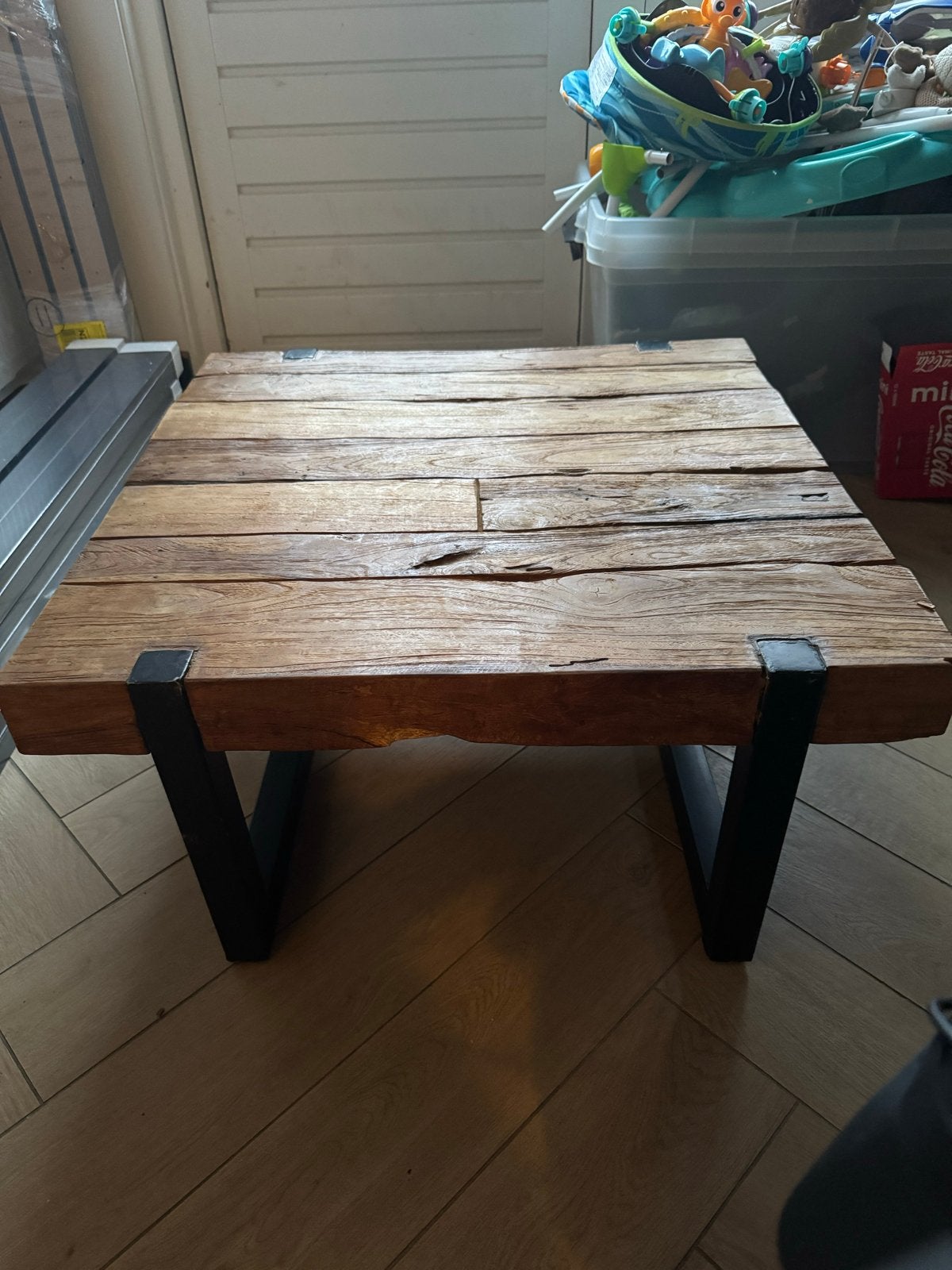 Salontafel SoTrue by Troubadour, massief hout en metaal, Huis en Inrichting, Tafels | Salontafels, Ophalen, Gebruikt, 100 tot 150 cm