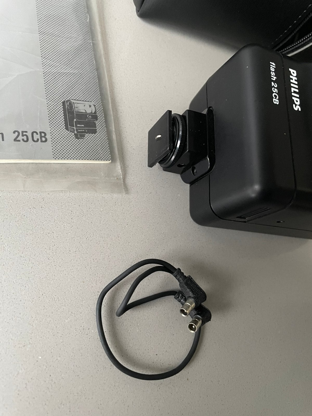 Philips Flash 25CB flitser met handleiding en tasje, Audio, Tv en Foto, Fotografie | Flitsers, Ophalen of Verzenden, Gebruikt