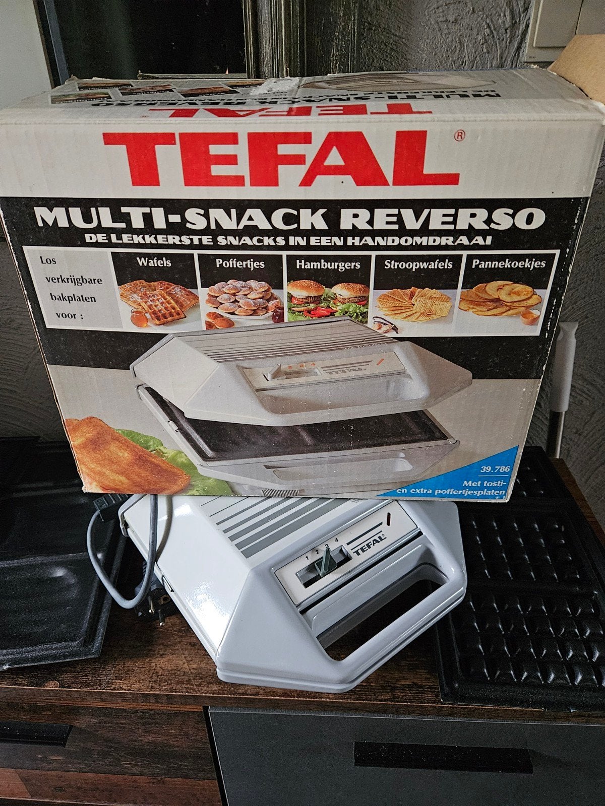 Vintage Tefal Multi-Snack reverso met diverse bakplaten, Witgoed en Apparatuur, Wafelijzers, Ophalen of Verzenden, Uitneembare platen
