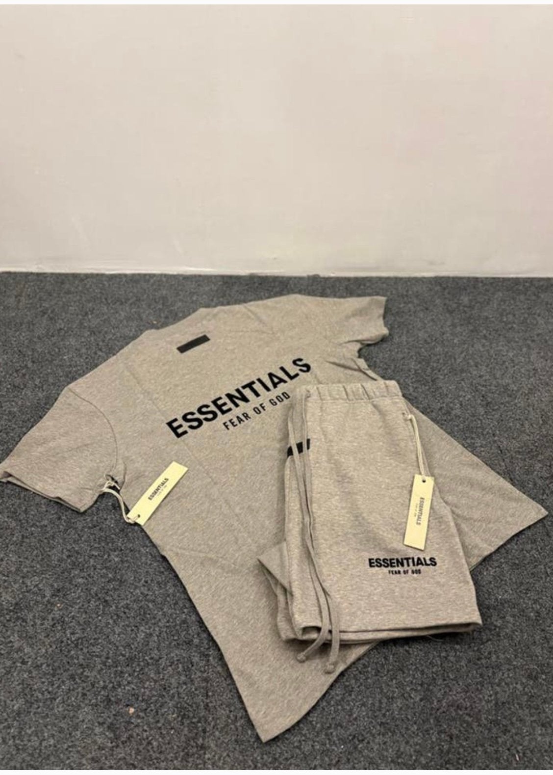 Essentials setjes, Ophalen of Verzenden, Zo goed als nieuw, Overige maten