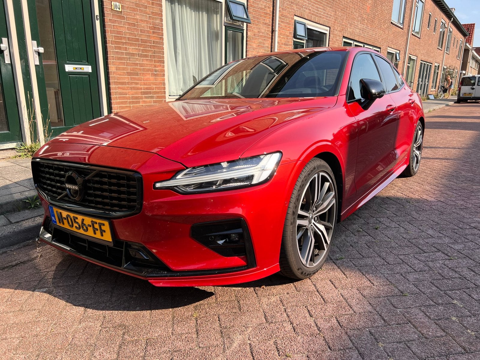 Volvo S60 V60 styling spoiler Fusion Red metallic, Ophalen