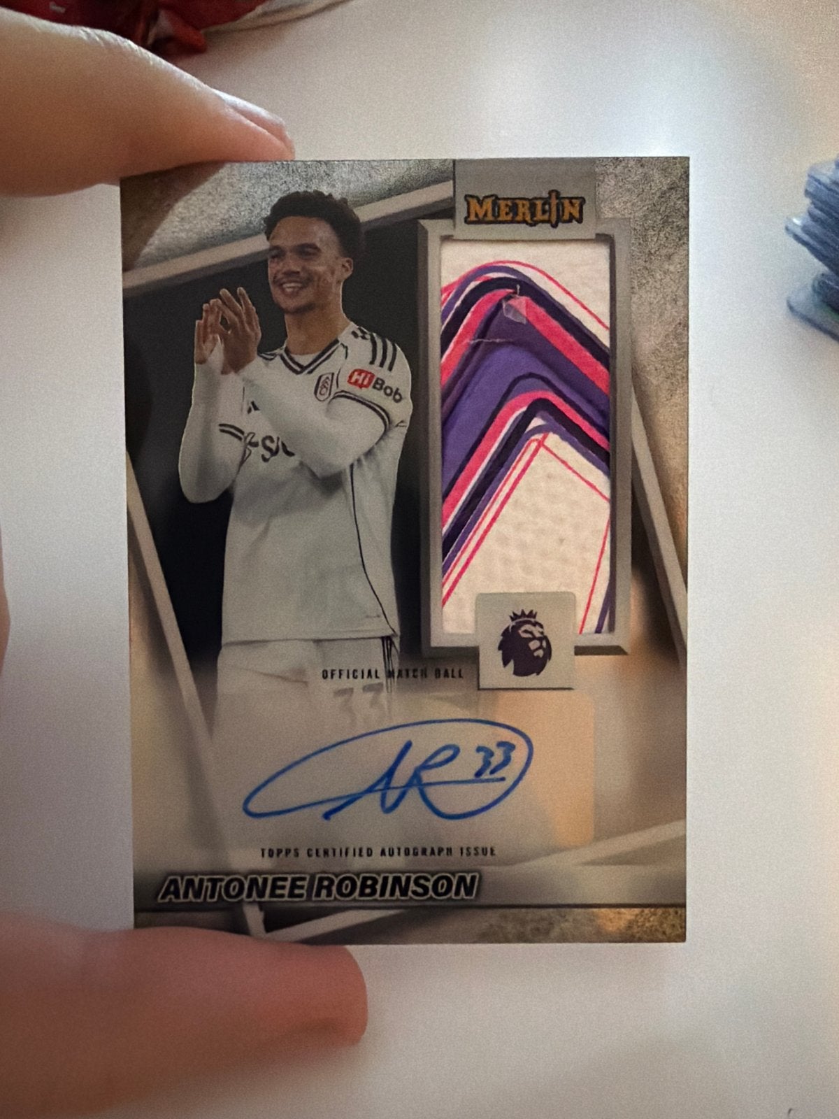 Antonee Robinson Topps Merlin Autograph Relic Kaart Fulham, Ophalen of Verzenden, Zo goed als nieuw, Buitenlandse clubs, Spelerskaart