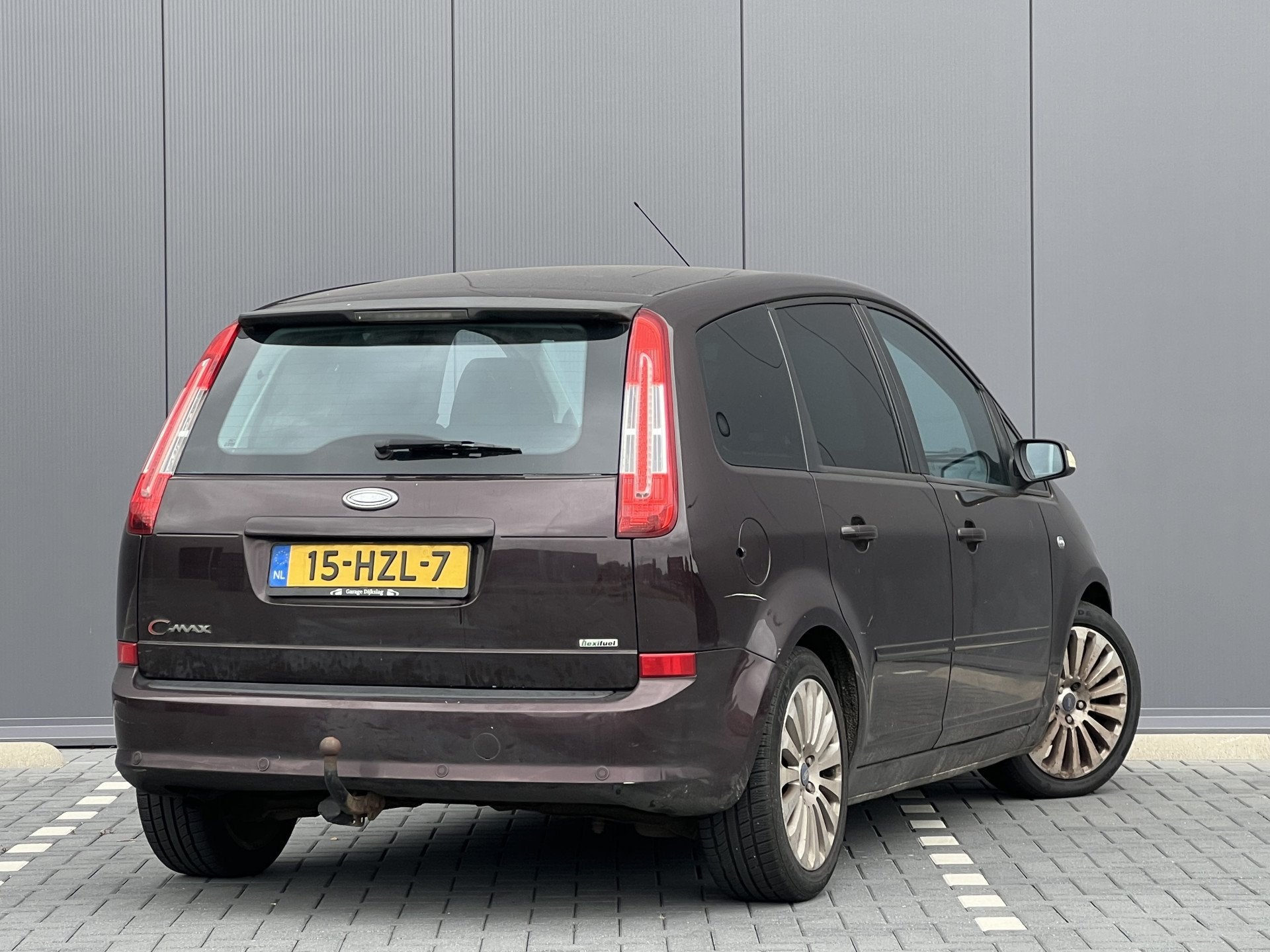 Ford C-MAX 1.8-16V Titanium Flexifuel | Nieuw binnen | Lees, Auto's, Voorwielaandrijving, Stof, Gebruikt, Zwart