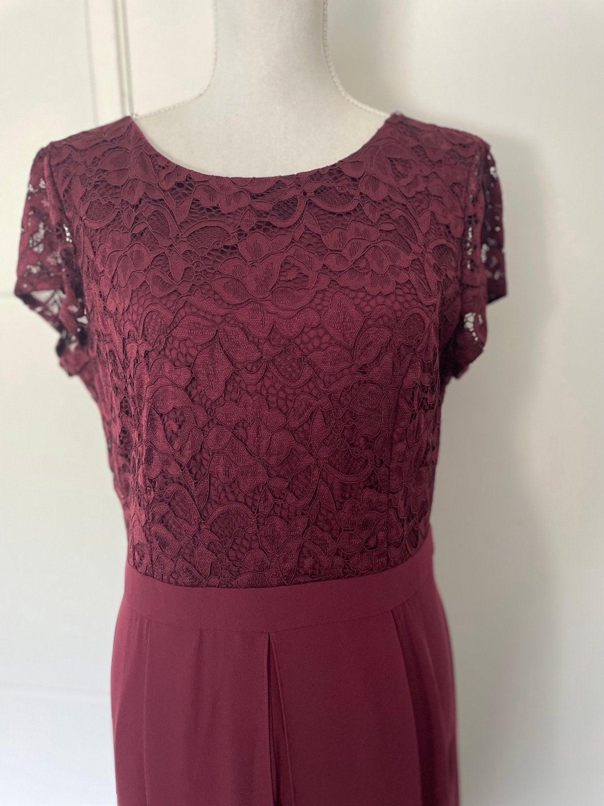 Vera Mont Galajurk/Jumpsuit met Stola - Bordeauxrood, Kleding | Dames, Galajurk, Overige kleuren, Maat 42/44 (L), Nieuw