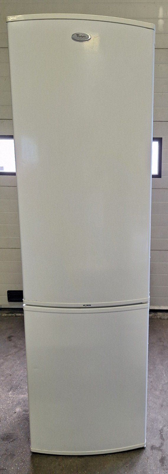 Grote Whirlpool Koel-vriescombinatie - 201 cm hoog, Ophalen, 200 liter of meer, 60 cm of meer, 160 cm of meer